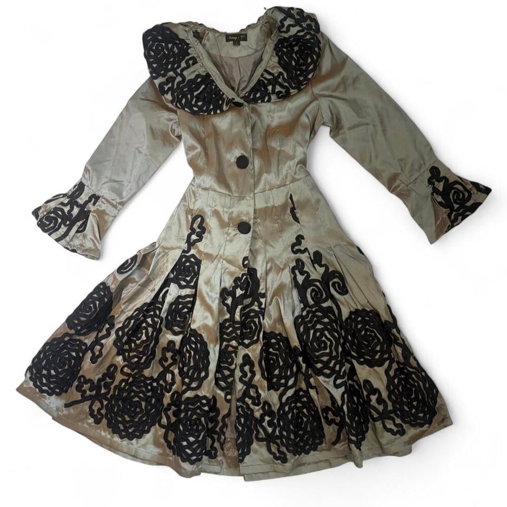 Women's Embroidered Edwardian Flare Dress